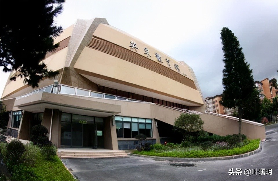 霍英东与省港杯足球