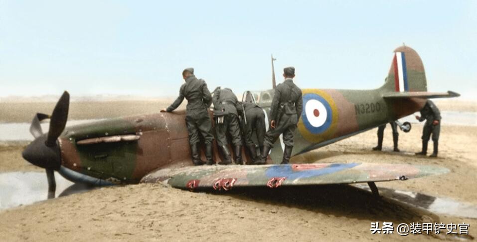 法国飞行员迷航迫降泽西岛,座机被德国人魔改成混血儿