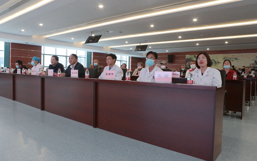 脑起搏器植入手术治抑郁症,脑起搏器手术最新技术