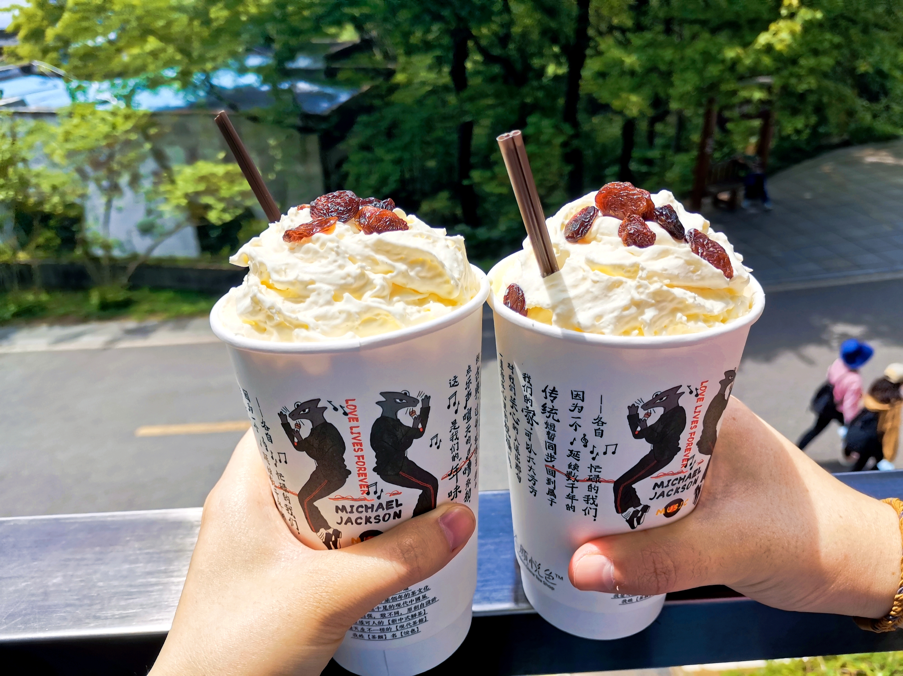 长沙奶茶店茶颜悦色打包,长沙最有名的奶茶店叫啥