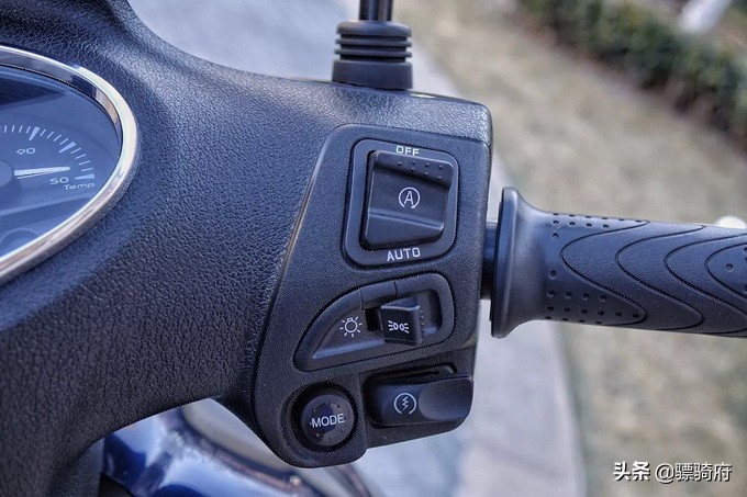 比亚乔哪一款踏板车最好看,比亚乔最新的150cc踏板车