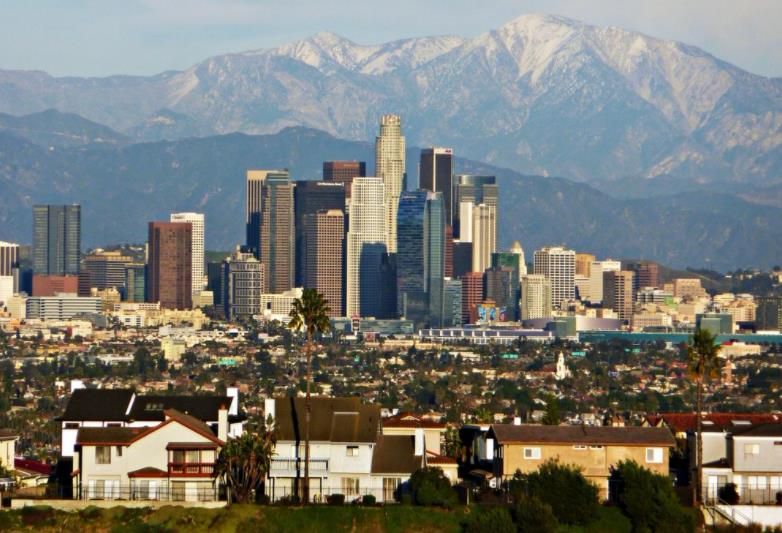 美国西部是怎么发展起来的,美国西部是啥样的