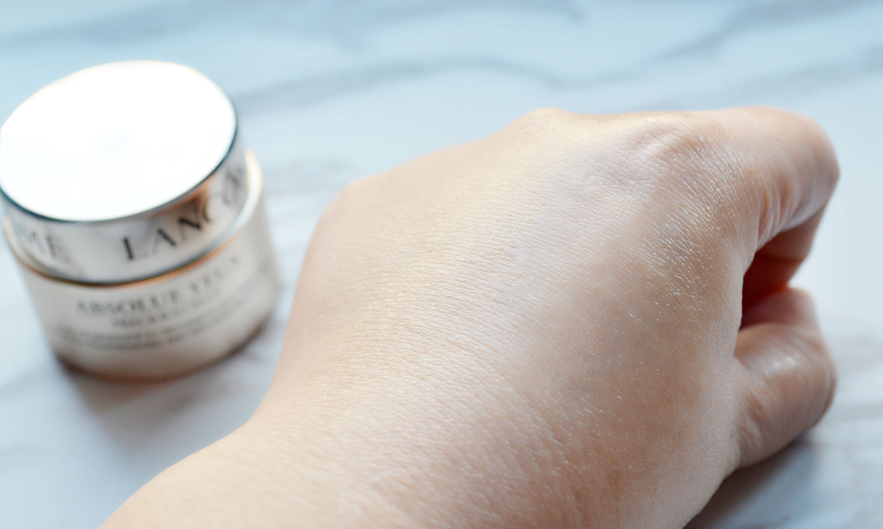 兰蔻菁纯臻颜焕亮眼霜适合年龄,兰蔻菁纯臻颜精萃乳霜怎么样