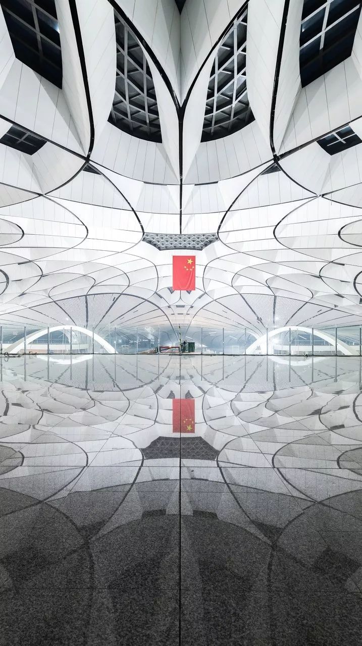 中国最早发现的ufo,中国第一个ufo