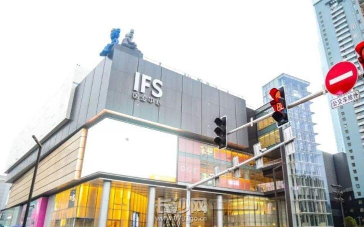 湖南长沙商业停车费收费标准,长沙十大商场停车收费标准