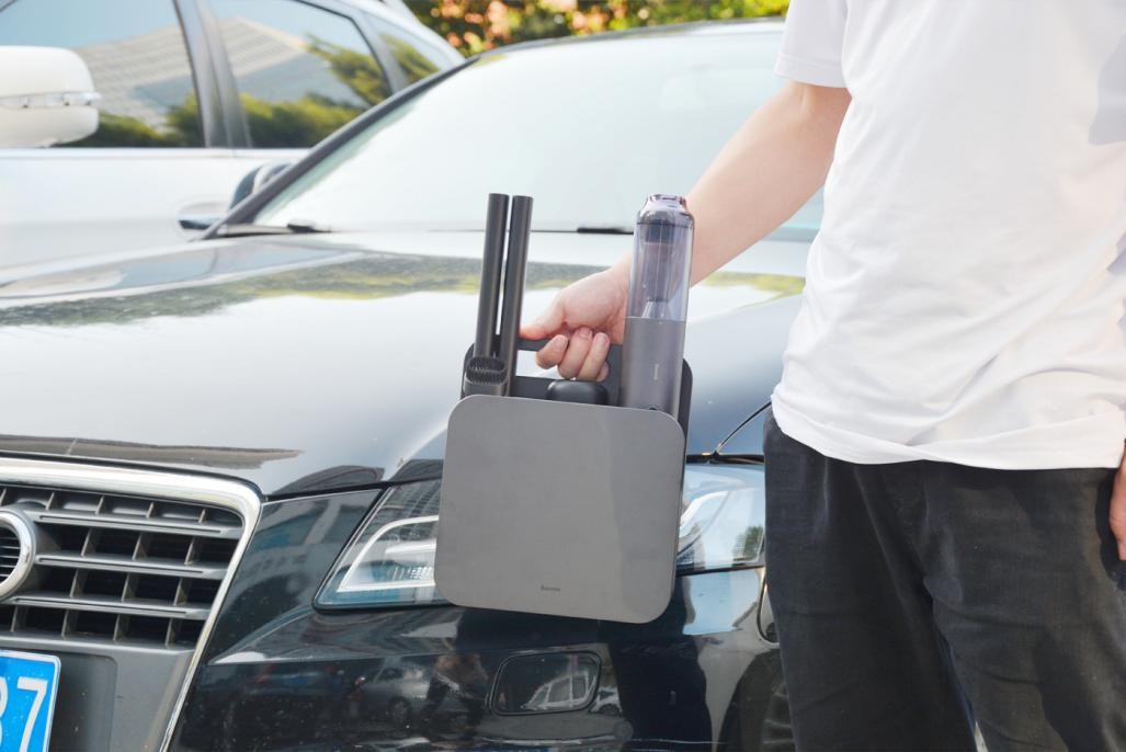 高颜值超迷你，倍思H5家用随手吸尘器测评