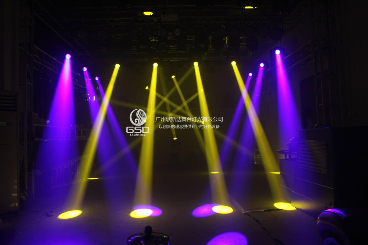 舞台灯光设备效果怎么样,歌斯达舞台灯光效果图
