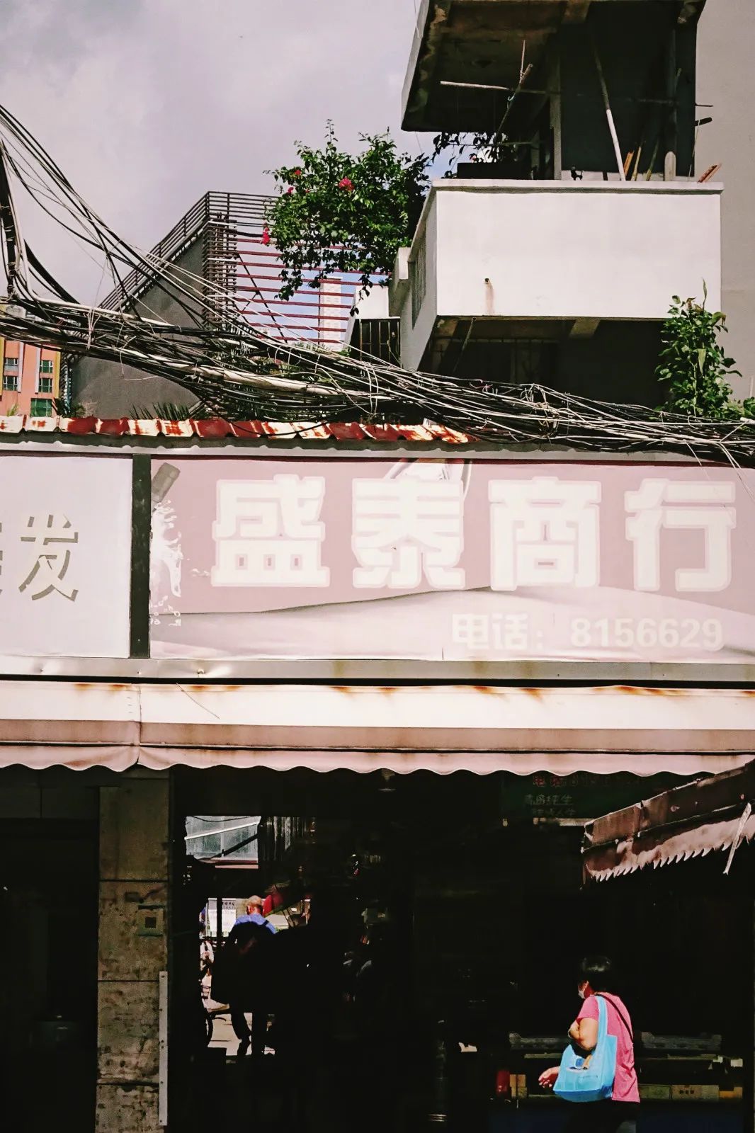 现在的拱北,还能留住多少珠海澳门人的脚步?