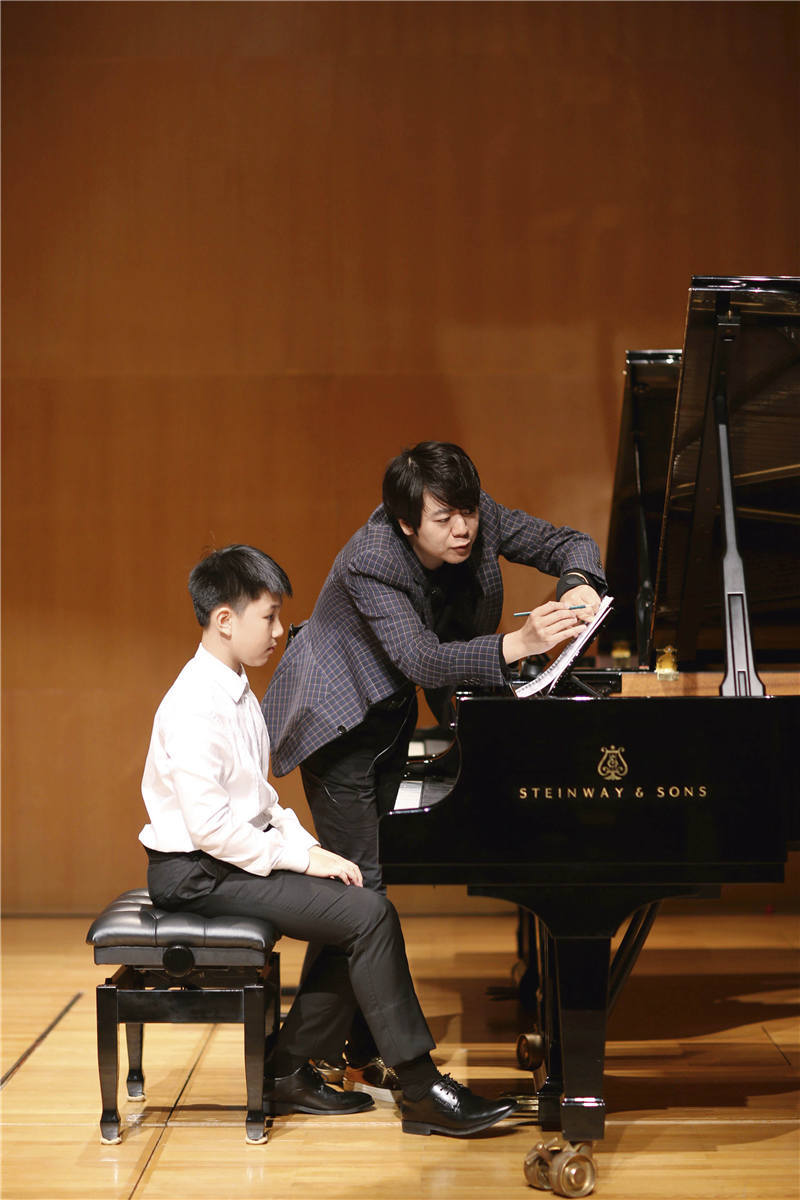 郎朗08年奥运会钢琴视频,钢琴表现力郎朗