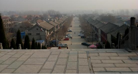 神秘的大伾山一景一传说一路风景皆故事，“只怨”不在此山中