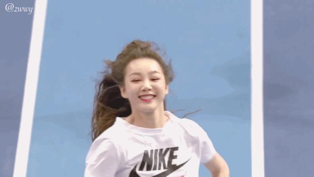 今年挤奶衫火到爆!大胸、小胸都能穿