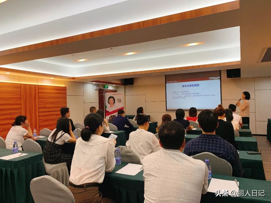 涓戒汉鏃ヨ瀹樼綉,涓戒汉鏃ヨ鐨偆绠＄悊涓績