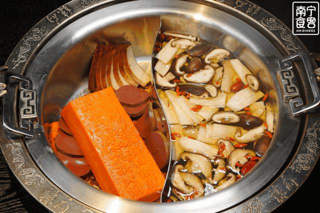 南宁三街两巷辣府火锅好做吗,超多明星去吃的火锅店