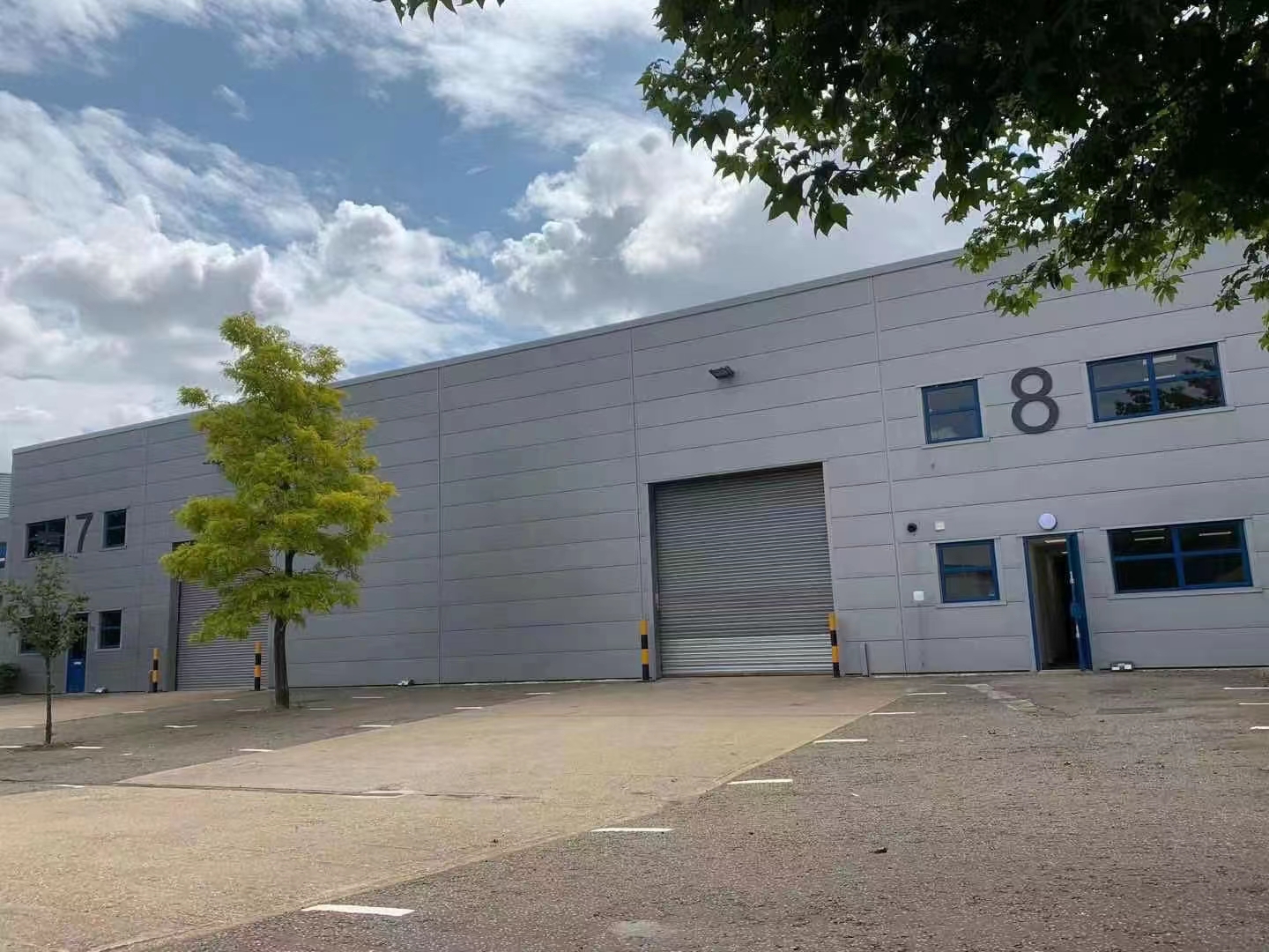 福鑫英国海外仓已升级，新增15000，备货的不二之选！助力双11