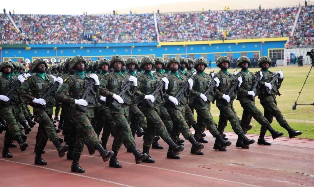 非洲之光卢旺达，用实力证明黑人也能治理好国家