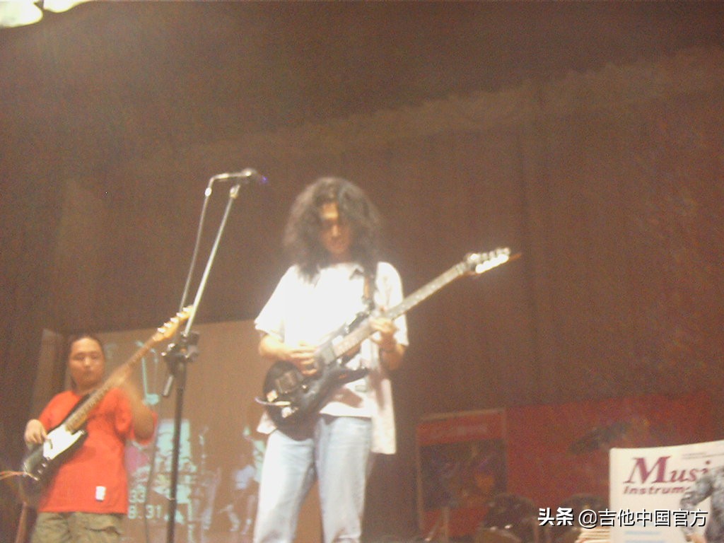 吉他中国介绍,中国吉他哪一年开始的