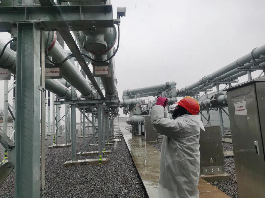 被按下暂停键等待重启,按下暂停键是为了更好的吗