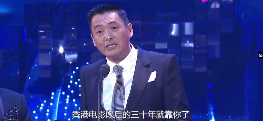 这么多年了，你终于想起来自己还是个演员？