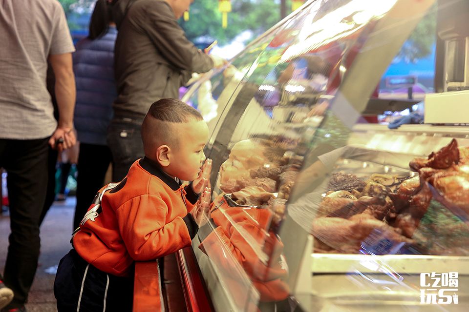 跨越74.1公里，浏阳口口相传的卤菜大王终于要来长沙了！