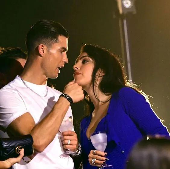 全球第一高富帅被柜姐拿下,世界上最厉害的海王c罗