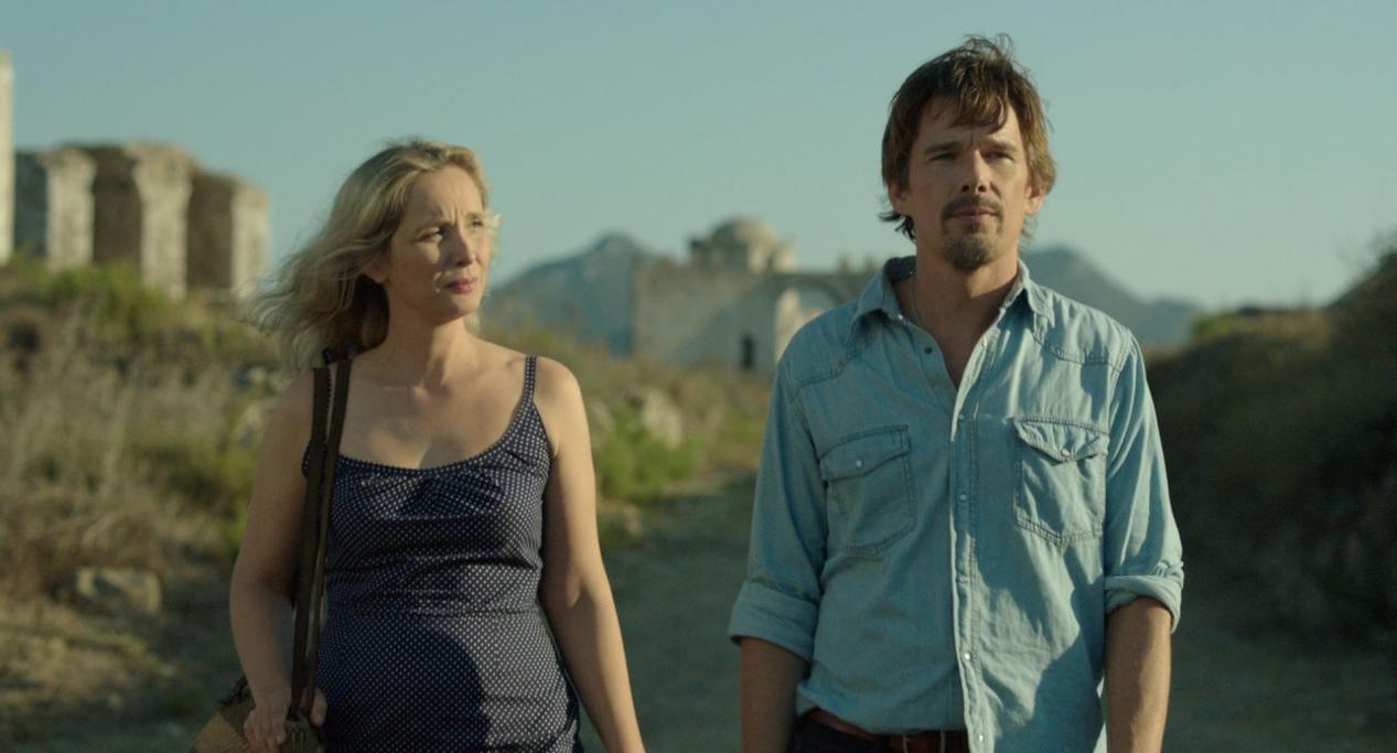 如果你的爱情总被节日折磨，那么请看看“爱在三部曲”吧