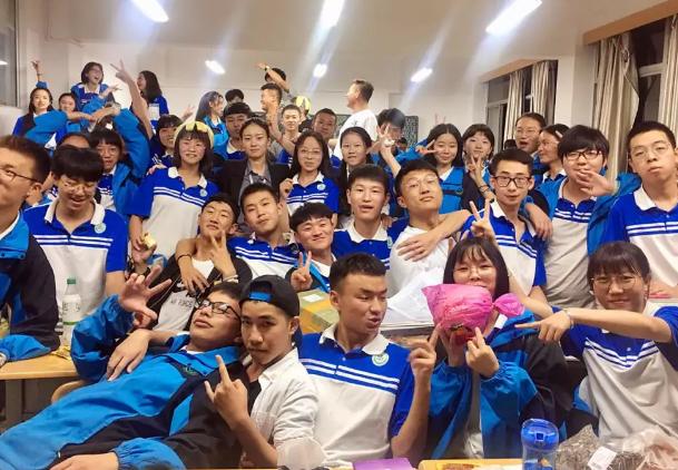 考不好要不要复读？资深一线教师：符合这4个条件中的2个就可以