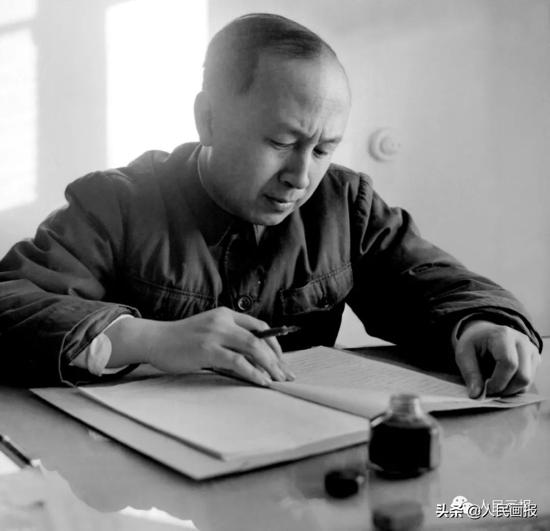 中国*产党共**人的精神谱系|我们的*途征**是星辰大海