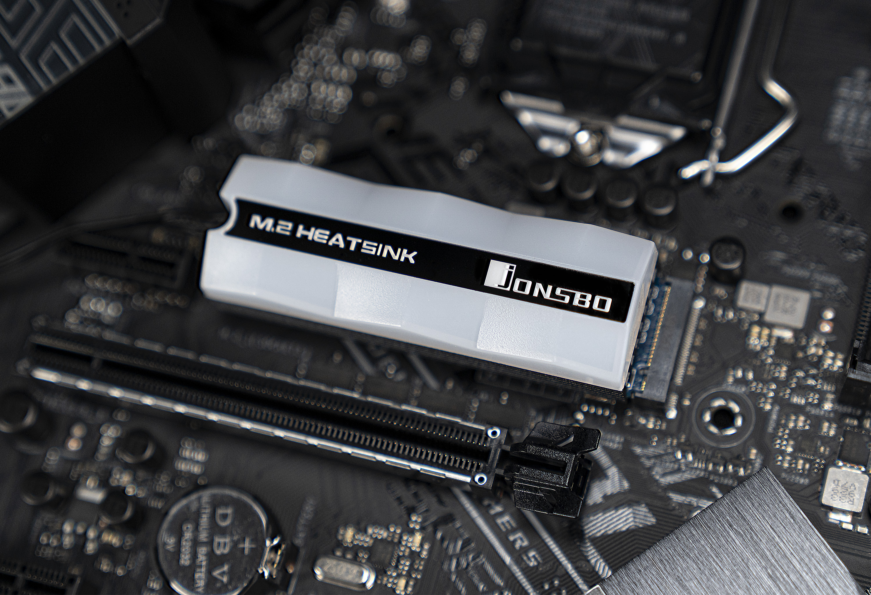 顶级机箱装机,第一次装机推荐机箱