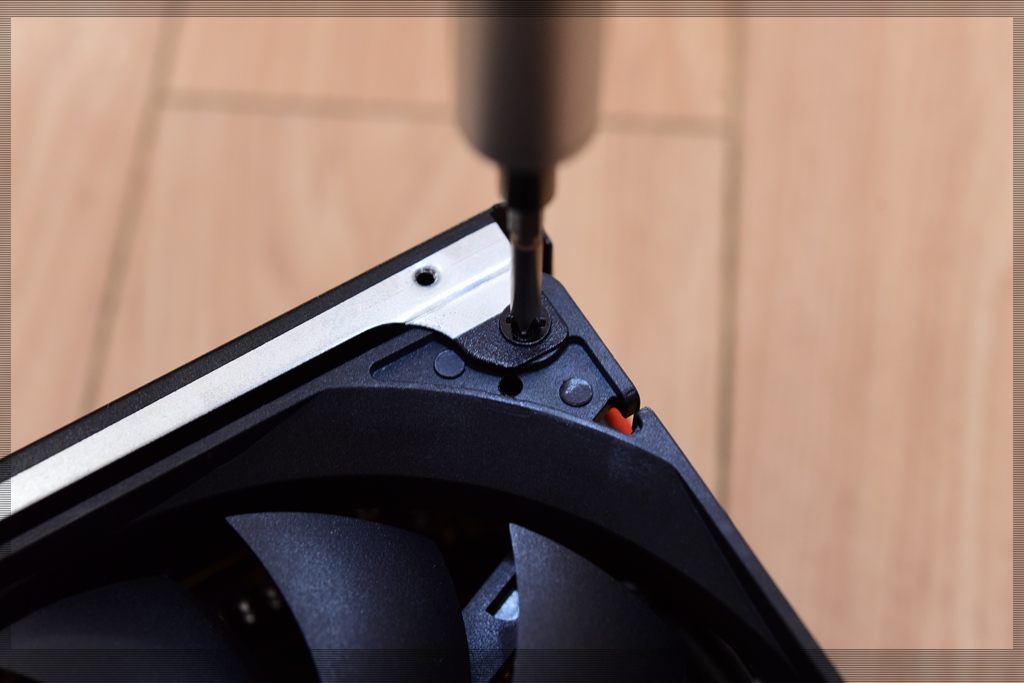 爱国者es650什么电容,爱国者yogo电源es650