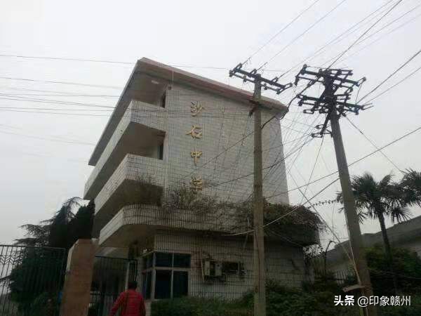 赣州市老城区有哪些中学,赣州中学属于哪个区