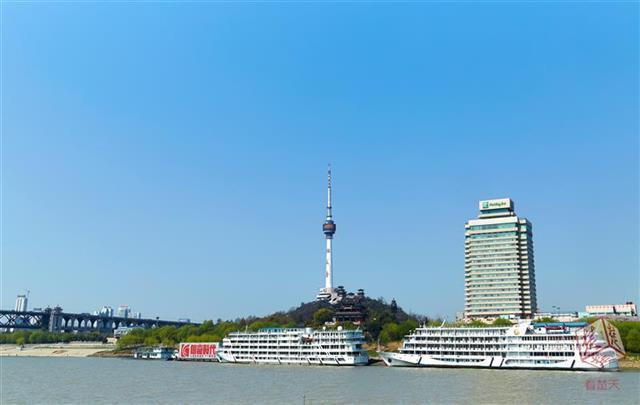 武汉第一高楼历史,武汉第一高楼的视频