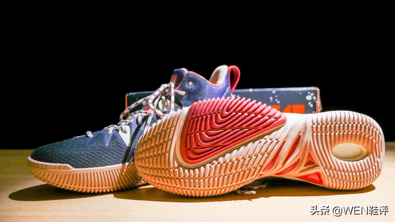 最近炒的很火的李宁鞋,最近出的李宁篮球鞋