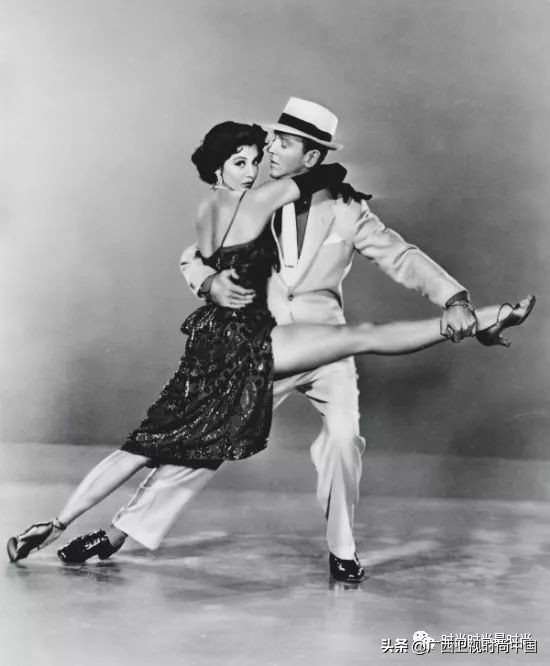 牛津鞋叫啥,牛津鞋时尚百搭又文艺