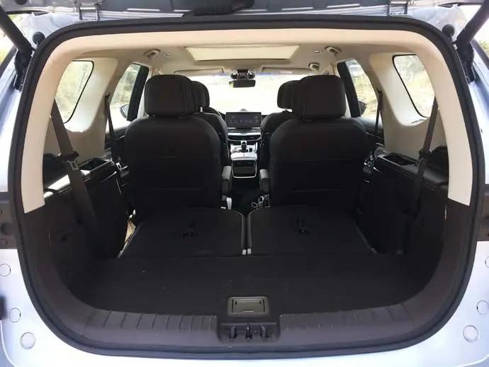 15万空间大省油的suv,买车没头绪15万元家轿首选这几款