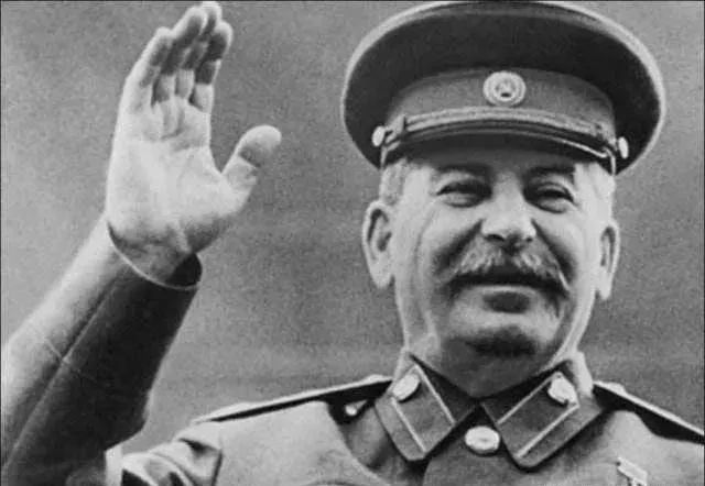 世人喝法国波尔多，法国人却喝斯大林故乡的酒