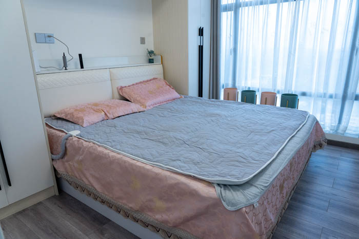 潮湿的环境可以用电热毯吗,冬天别再用电热毯了