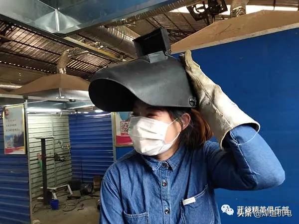 女生学的焊工,焊工好学吗女人学焊工好学吗