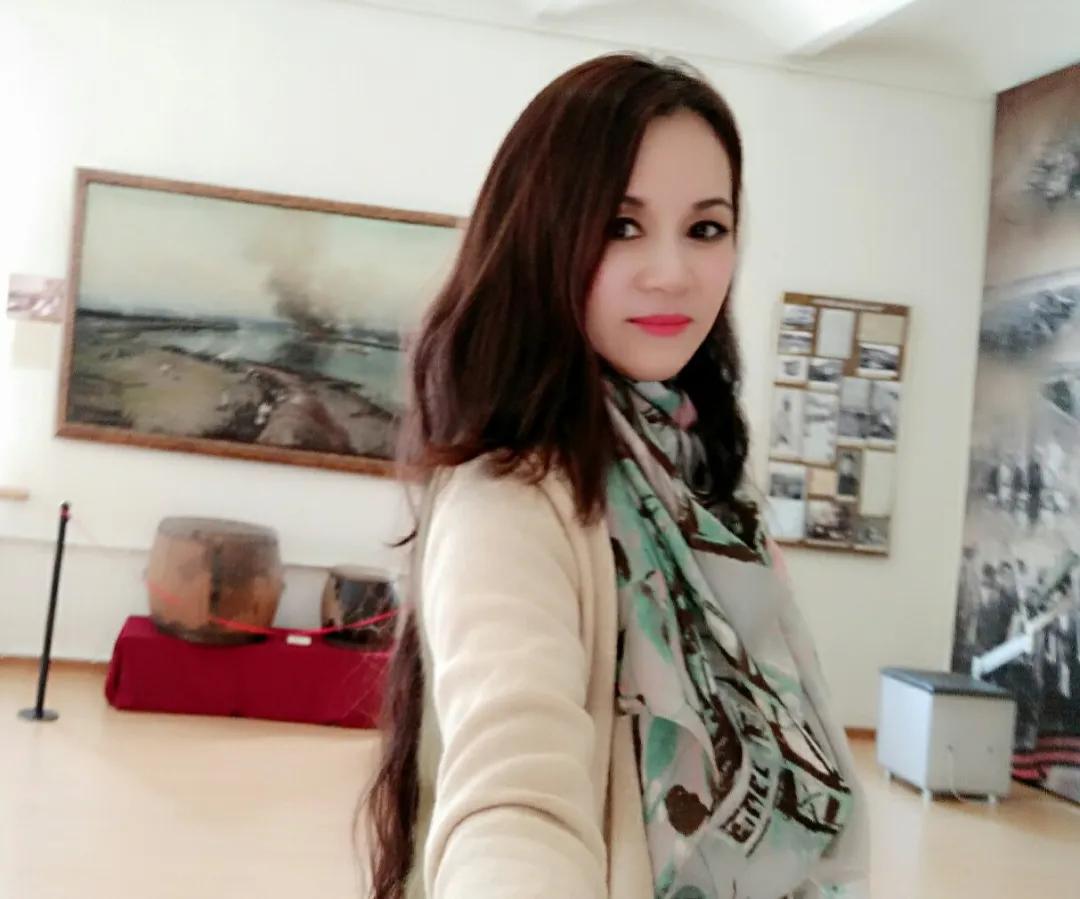 自然而然展览,自然而然女生版