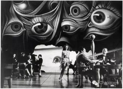 活在梦境的现实世界,梦境才是现实世界