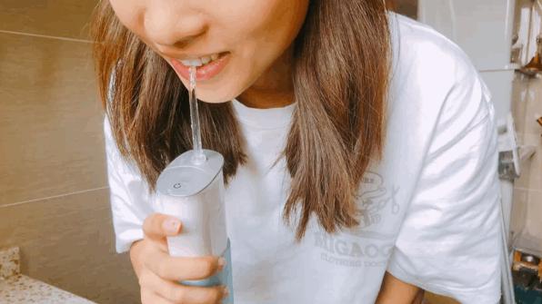 电动牙刷到底与普通牙刷区别在哪,电动牙刷跟普通牙刷有什么区别