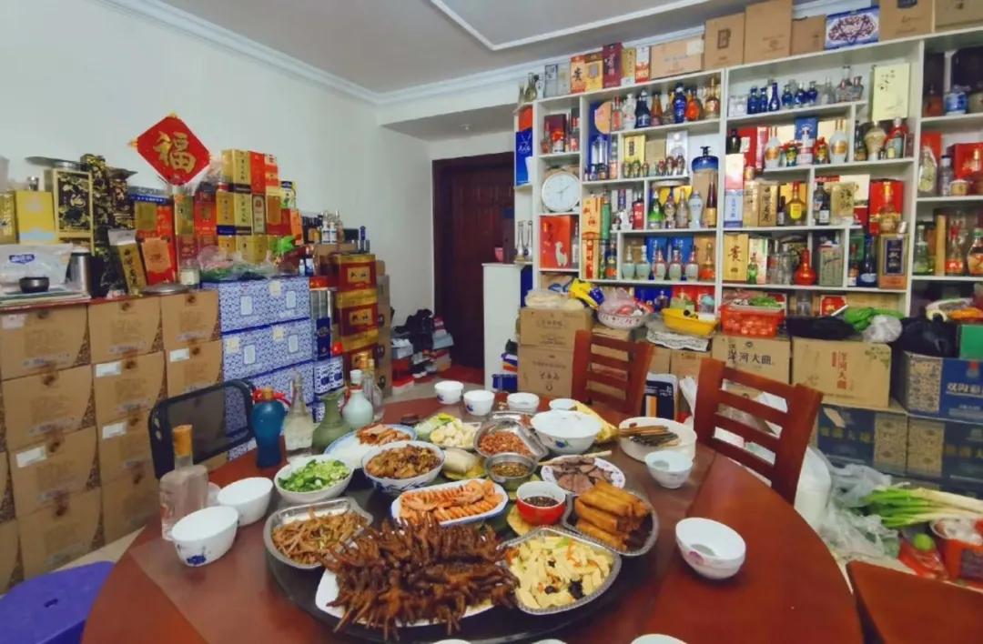 20年前的整箱白酒收藏价值,20年珍藏二锅头多少钱一瓶