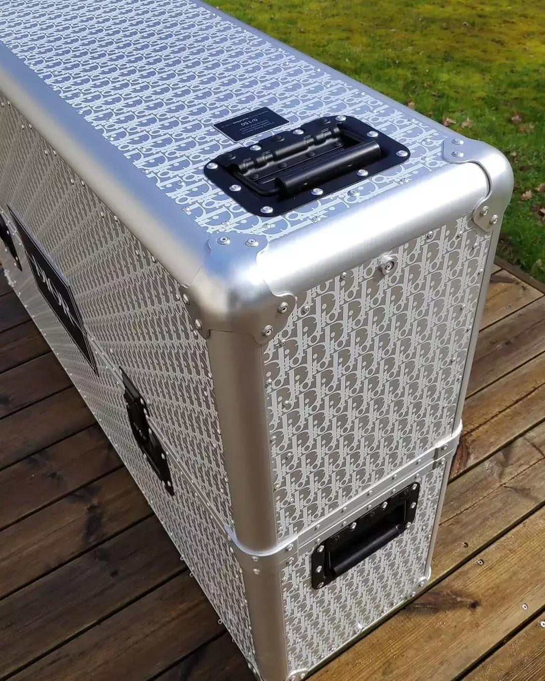 1万块的CHANEL篮球，2万块的LV排球，原来买包才是最便宜的开销