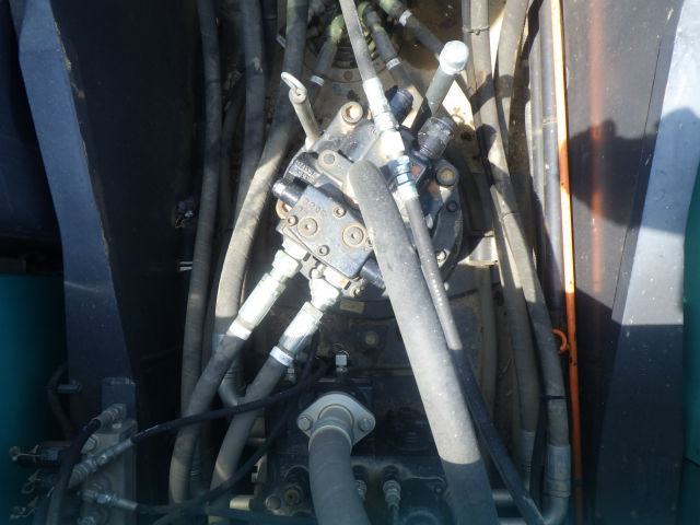 神钢sk200-8优缺点,土方小王子解说