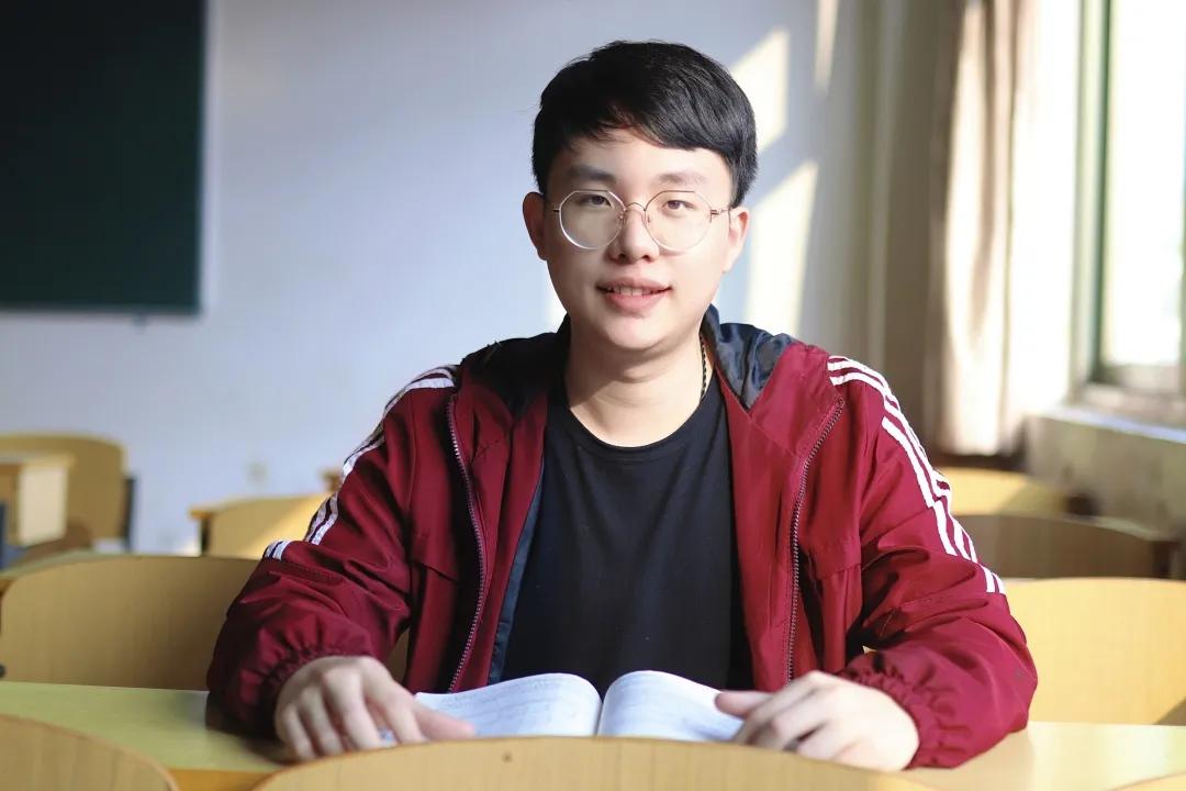 中南大学学霸寝室4人全保研,全员保研这个学霸宿舍火了