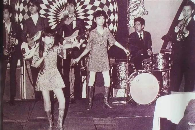 2003年怀念张国荣梅艳芳演唱会,张国荣和梅艳芳互相嫌弃的友情