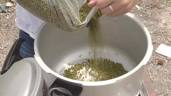 这几种锅千万别用,家里有这种锅千万别用