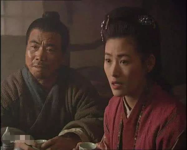 水浒传演员再聚首武大郎潘金莲,水浒再聚首武大郎潘金莲