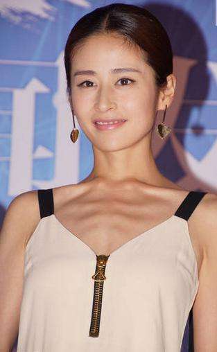 谢娜张杰杨幂刘恺威李小璐贾乃亮,杨幂被爆瘦成纸片人