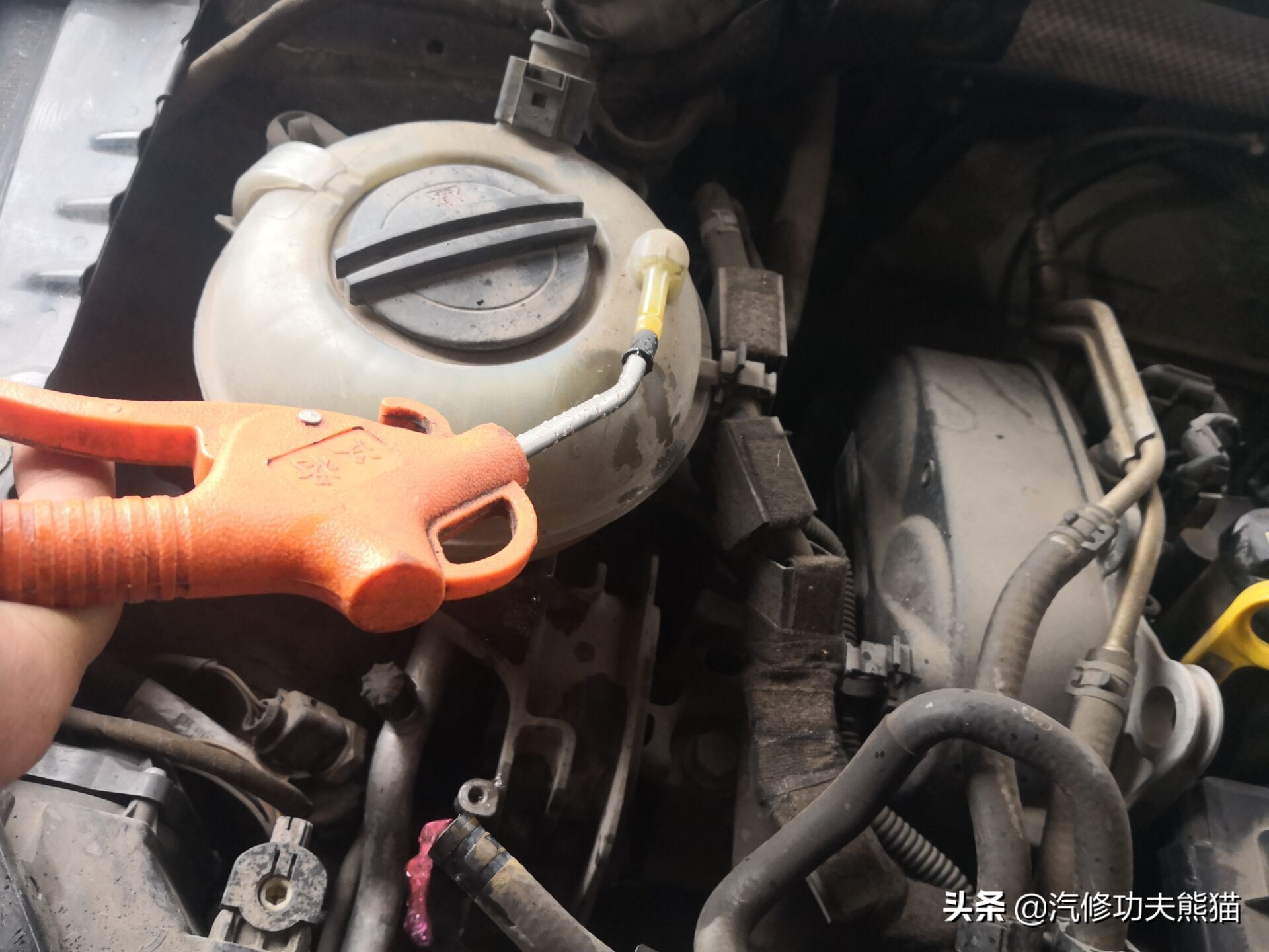 高尔夫1.4t大保养项目,高尔夫首保6000公里