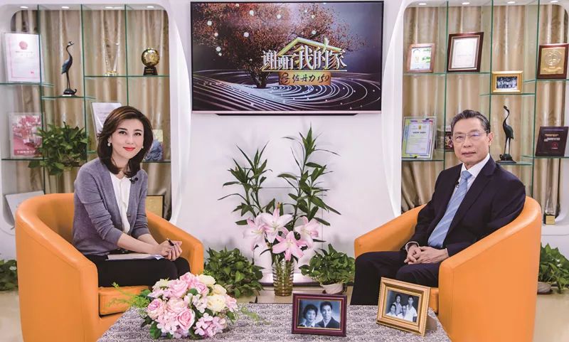 “武汉肺炎”混沌中的光